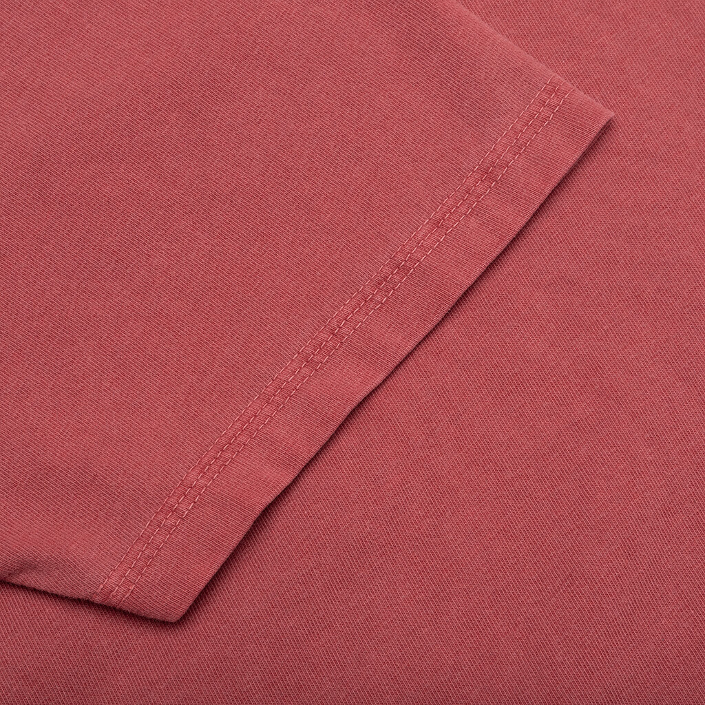 Kelven II Tee - Pigment Red