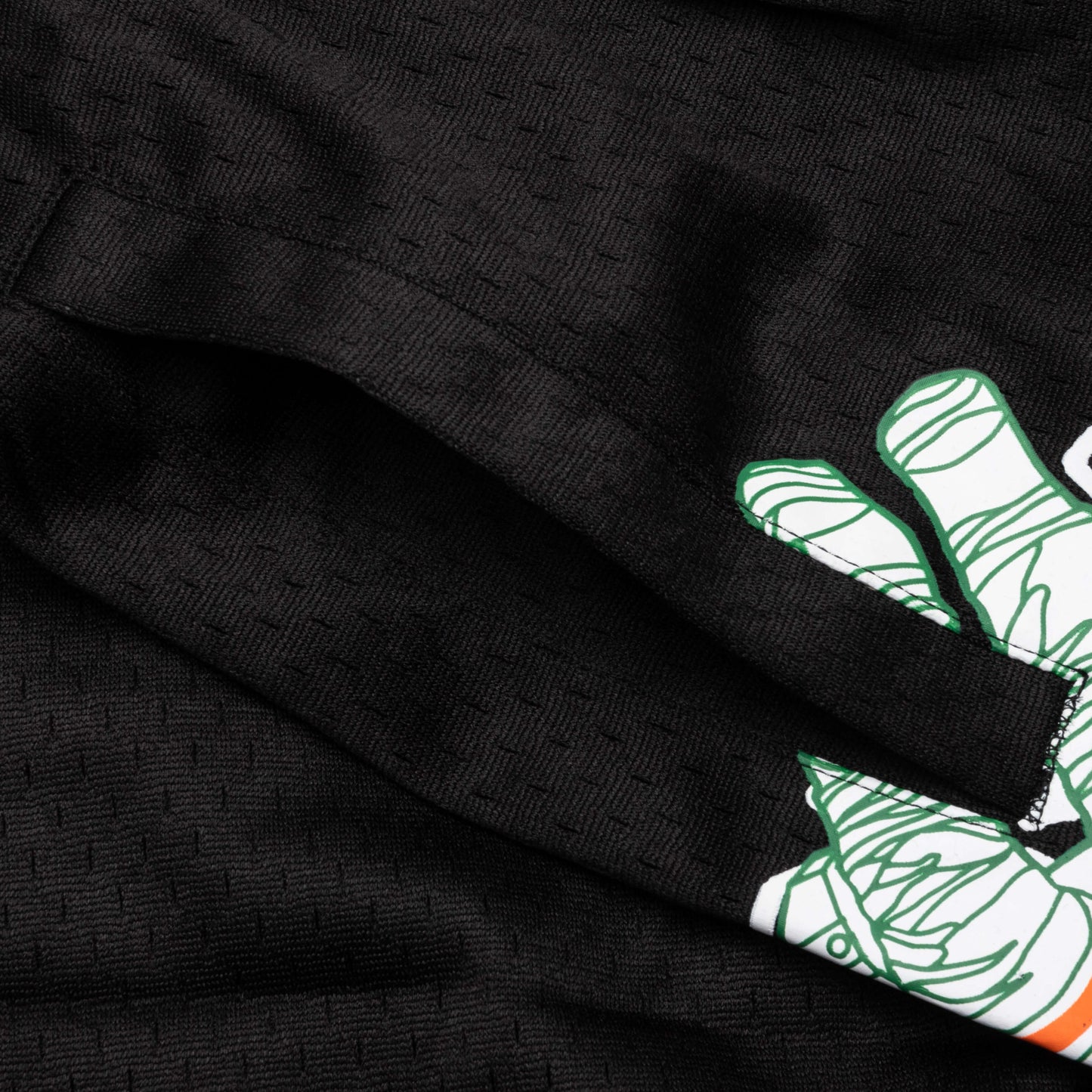 Float Short - Black