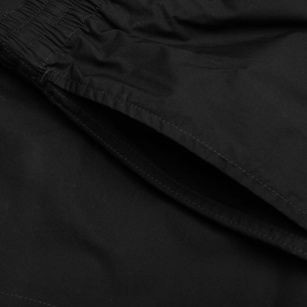Arrow Outline Pajama Shorts - Black/White